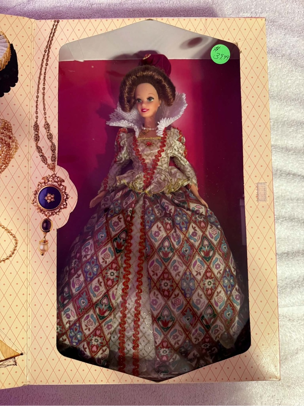 Barbie Great Eras Elizabeth Queen Doll 12in w/ Stand 1994 MPN 12792 NRFB Vintage
